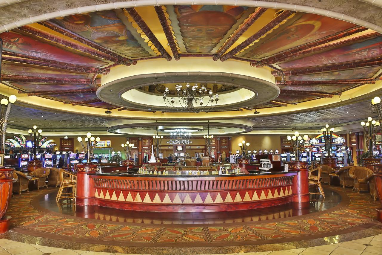 Meropa Hotel Полокване Экстерьер фото